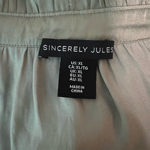Sincerely Jules Olive Ruffle Blouse - Picture 2 of 3
